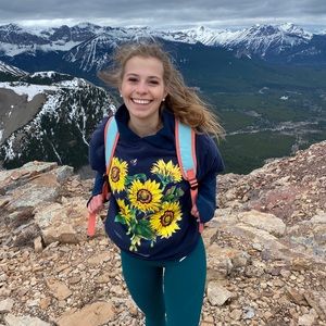 Meet your Posher, Shelby